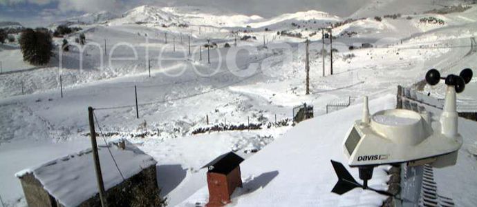 Las nevadas generalizadas y persistentes hacen saltar por los aires al Otoo 