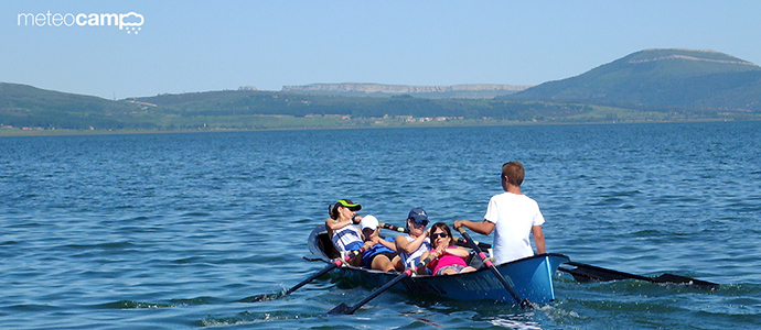 Remando en el Embalse del Ebro